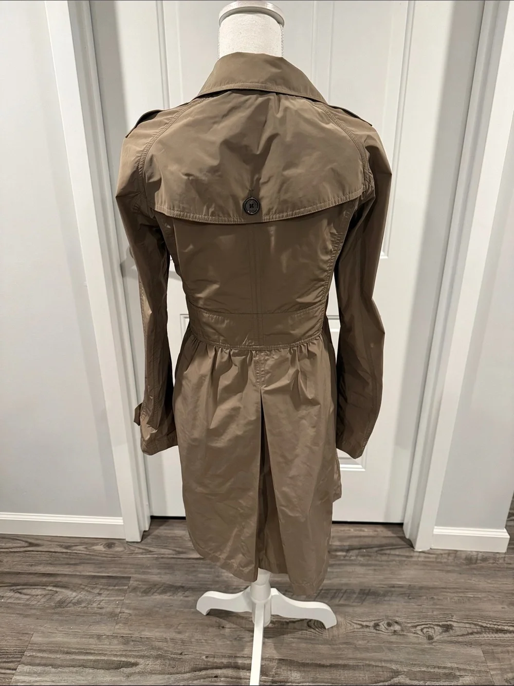 Burberry Brit Nova Check Trench Ruched Coat Raincoat Size 6 US Women’s Jacket - Picture 4 of 16